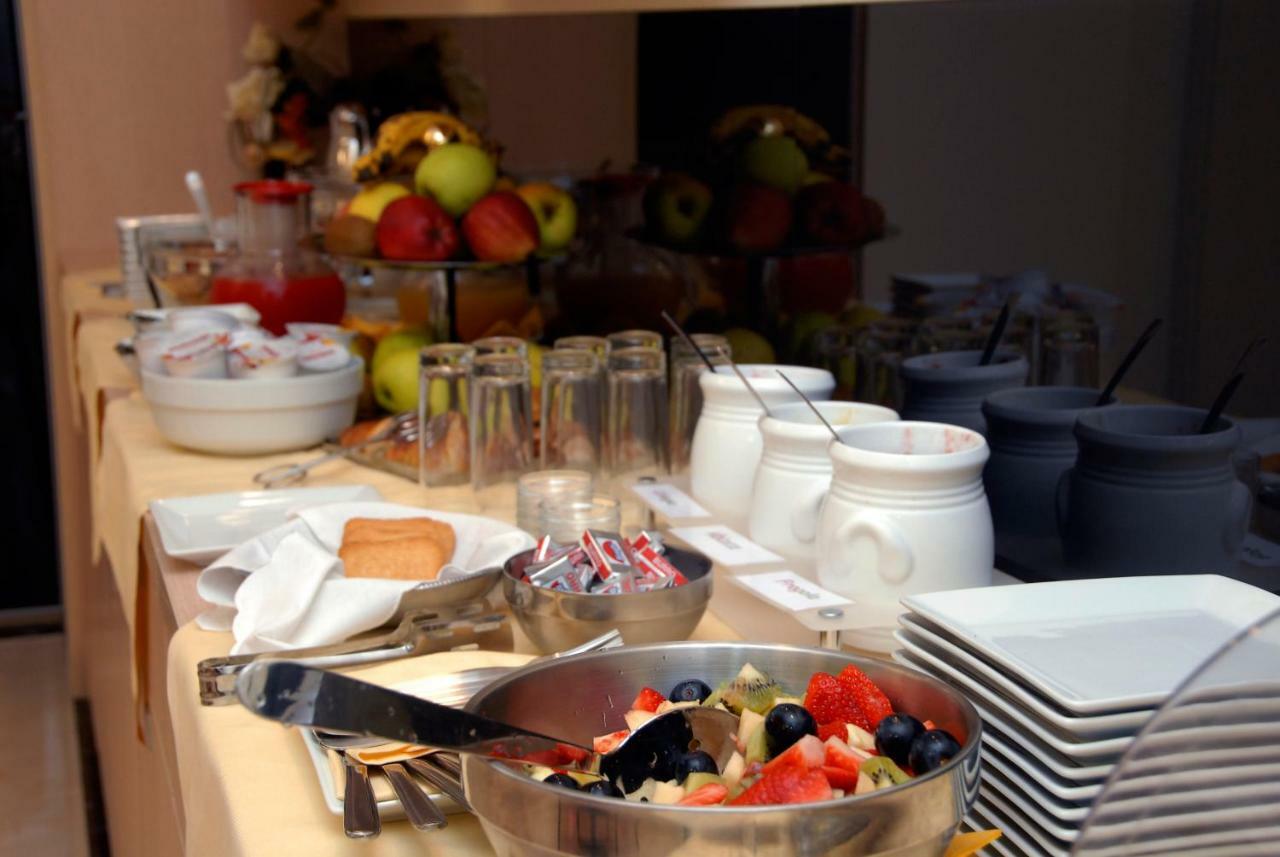 צ'זאנו מדרנו Groane Hotel Residence מראה חיצוני תמונה